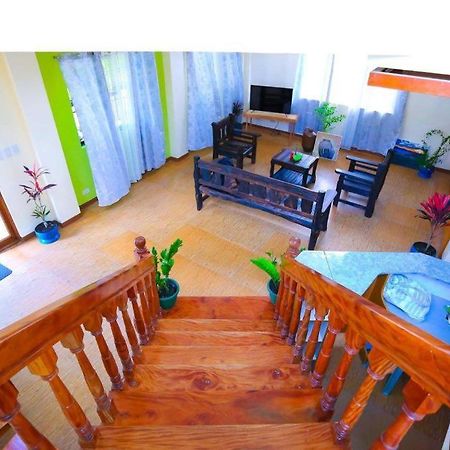 Hillside Villa Basco Luaran gambar