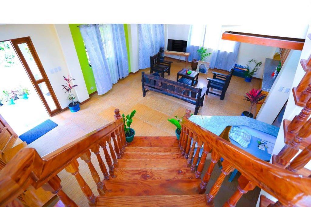 Hillside Villa Basco Luaran gambar